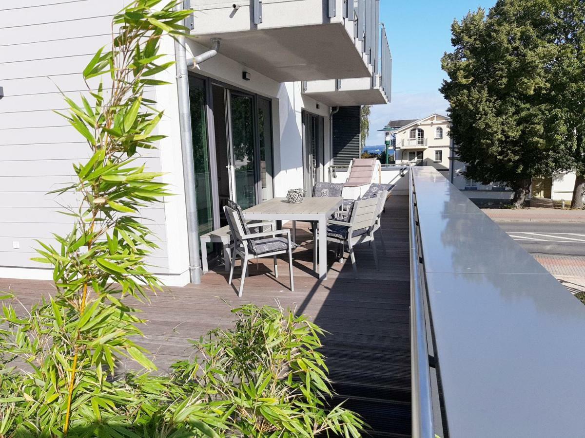 Ferienwohnung Strandraeuber Glowe Esterno foto