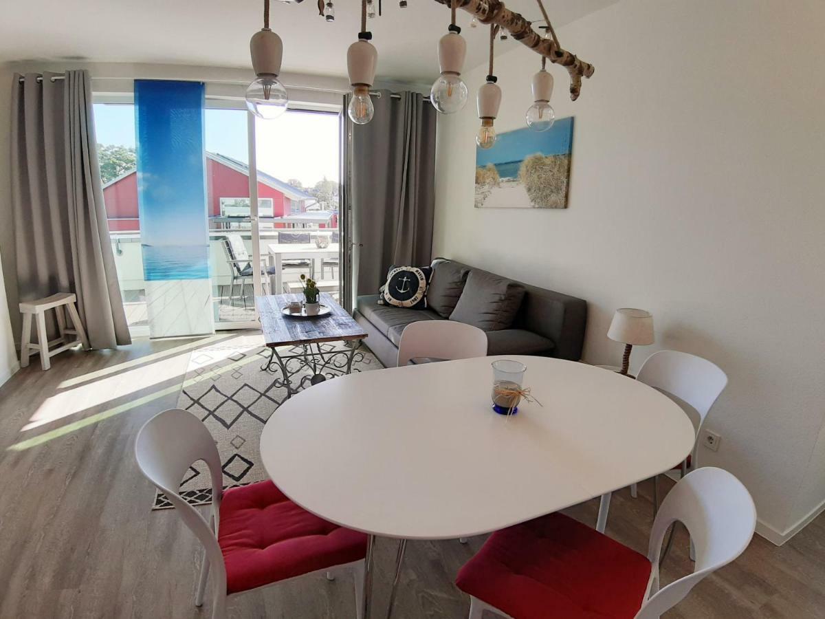 Ferienwohnung Strandraeuber Glowe Esterno foto
